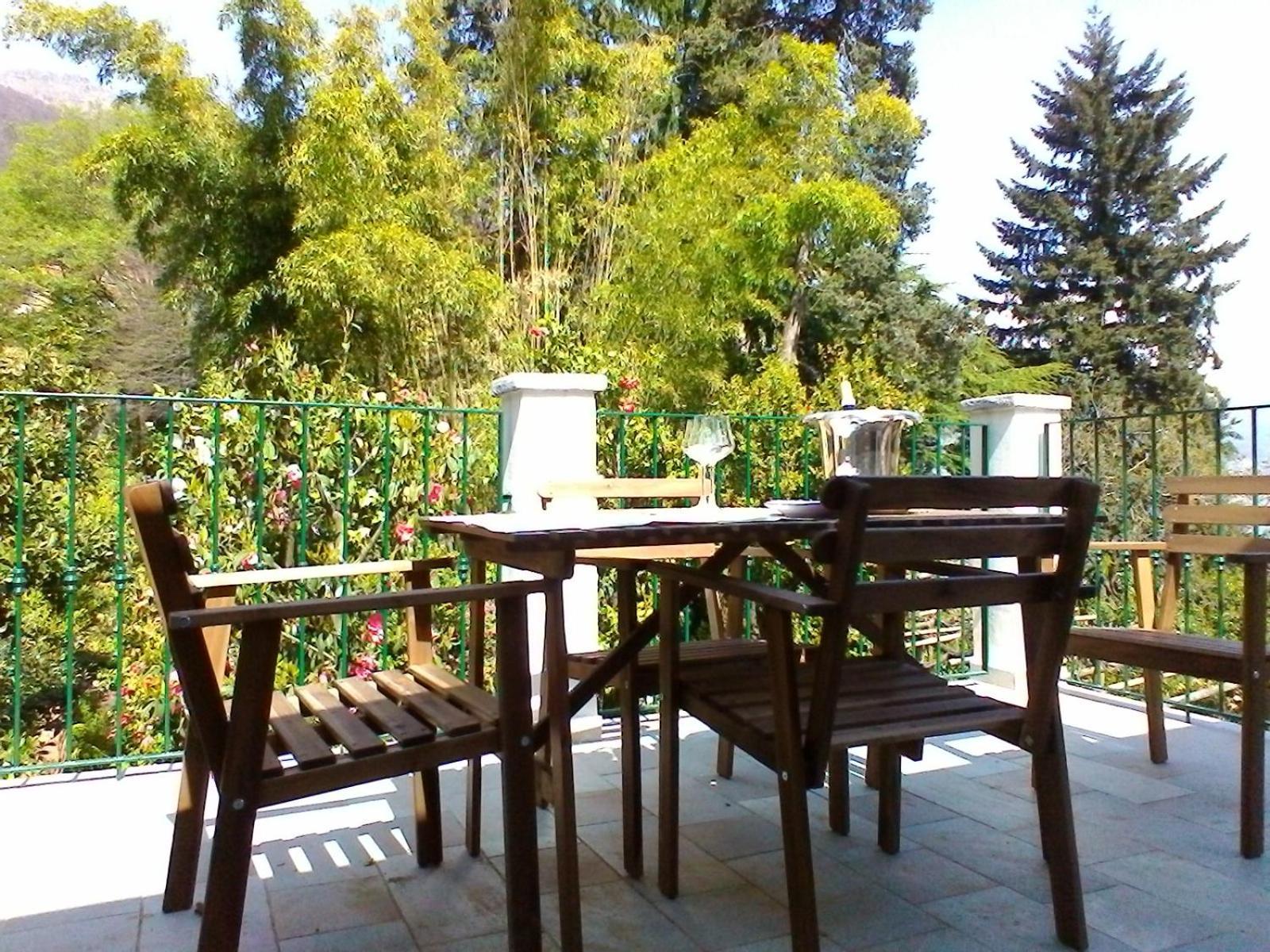 La Camelia D'Oro Apartamento Oggebio Exterior foto